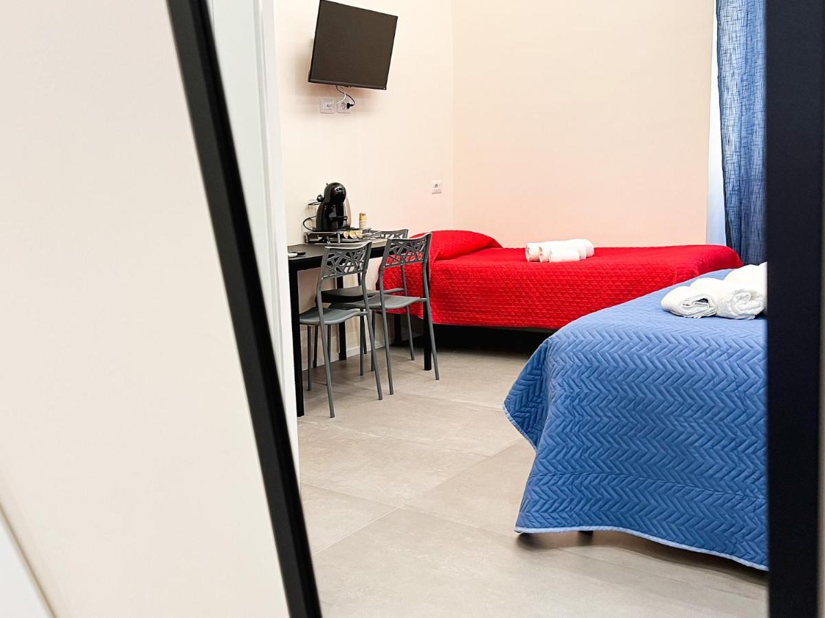 Al 115 Rooms Cagliari Dış mekan fotoğraf